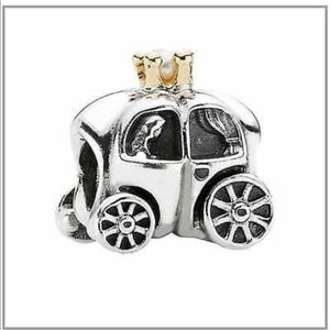 Pandora princess carriage charm